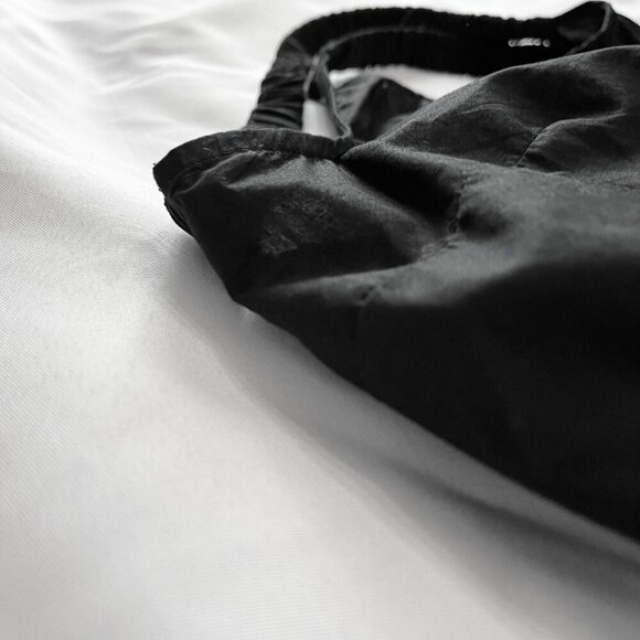 NWT GAP SUMMER 2023 BLACK COTTON HALTER OPEN BACK CROCHET TIERED MAXI DRESS - Picture 9 of 13